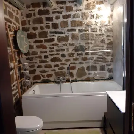 Fairytale Stone House Karpenísion